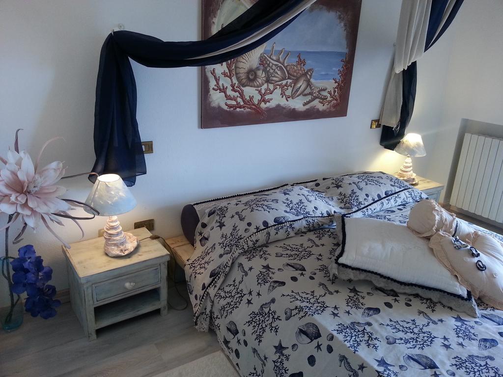 B&B Oltremare กันนิโจเน ห้อง รูปภาพ